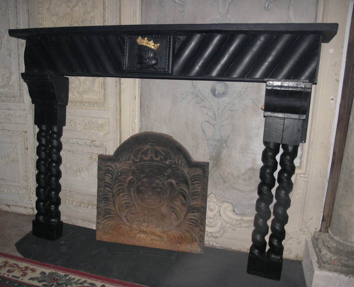chl145 camino in legno laccato nero, ep. fine '800, mis. cm 191 x 28 x h 146
